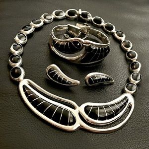 RARE Taxco Mexico .950 Sterling silver Black Onyx necklace, bracelet, earrings